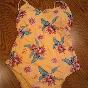 Bathing suit one piece